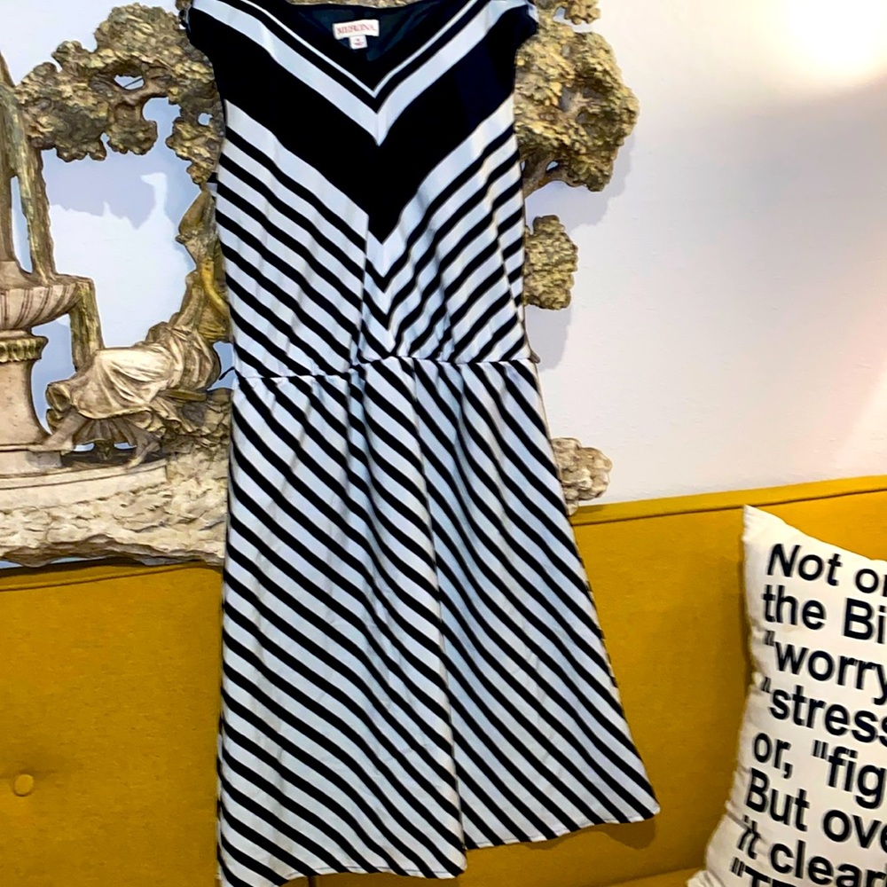 Beautiful, black and white dress